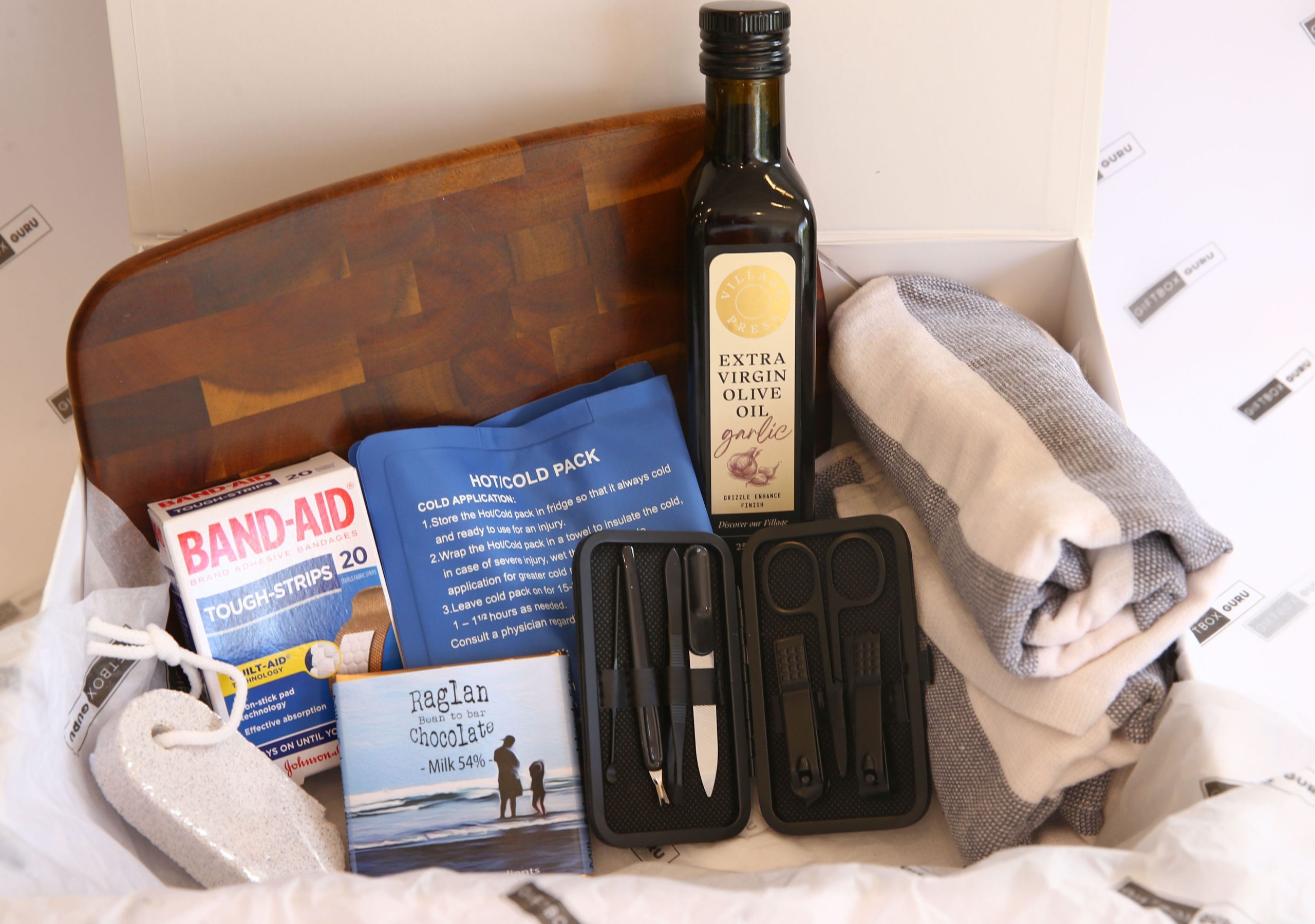 LEAVING HOME GIFT BOX - Image 3