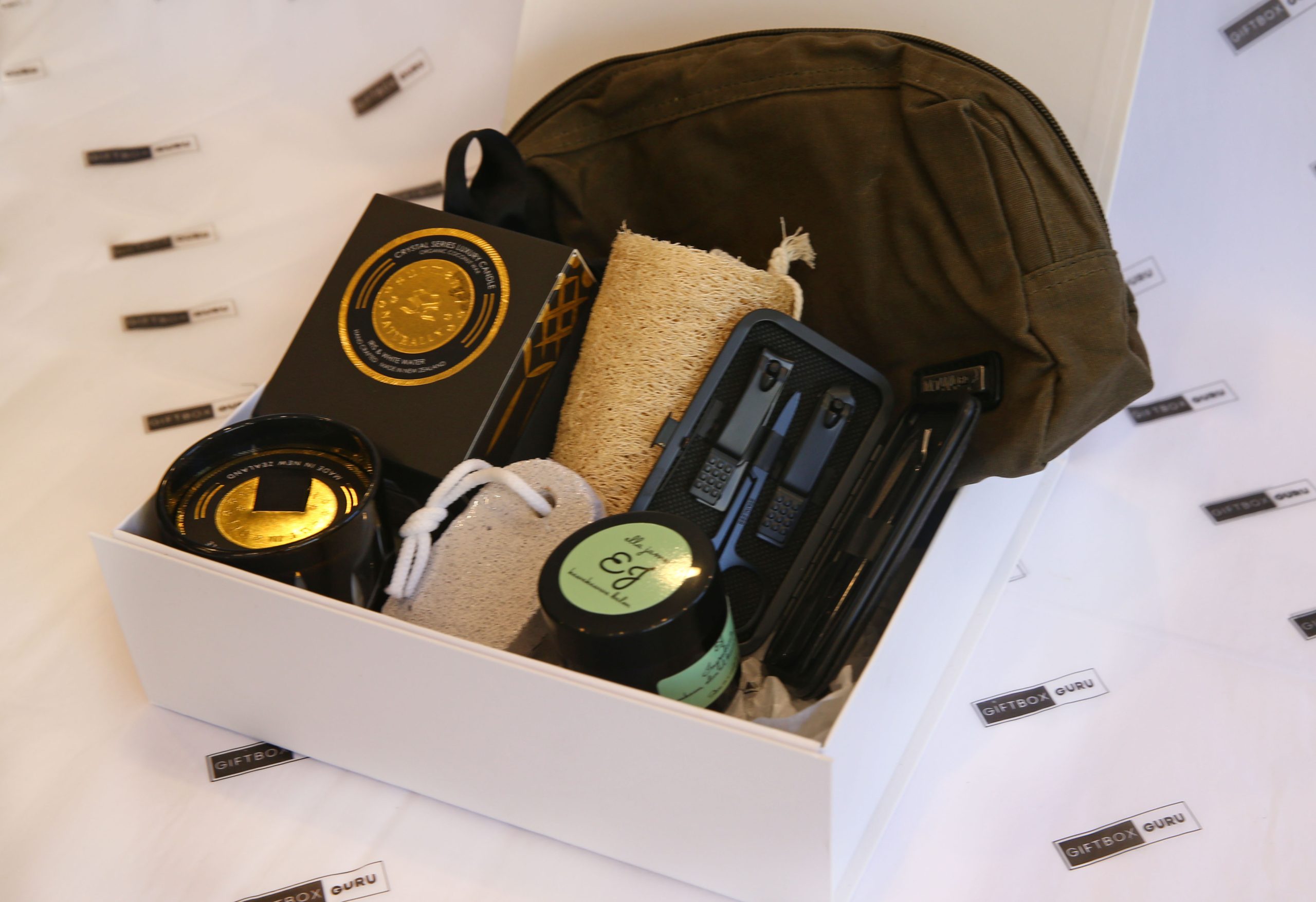 RELAX & REJUVENATE GIFT BOX - Image 2
